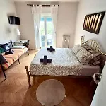 Locchi ترييستي