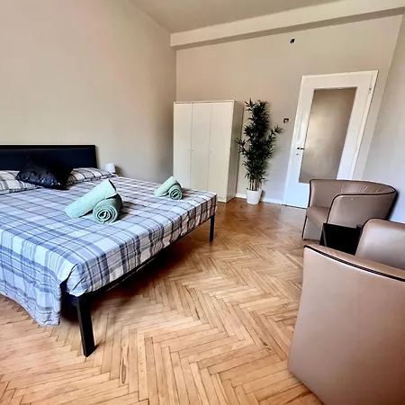 Locchi Appartement *