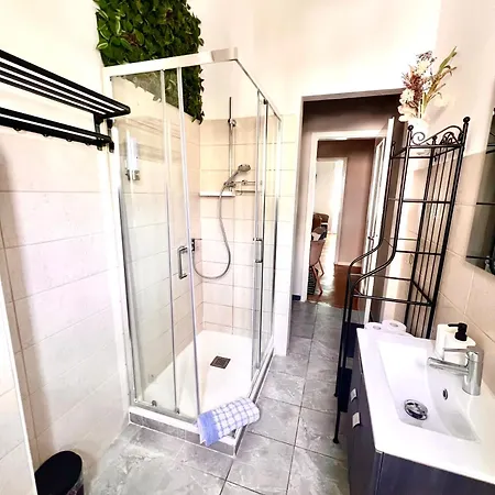 Apartment Locchi